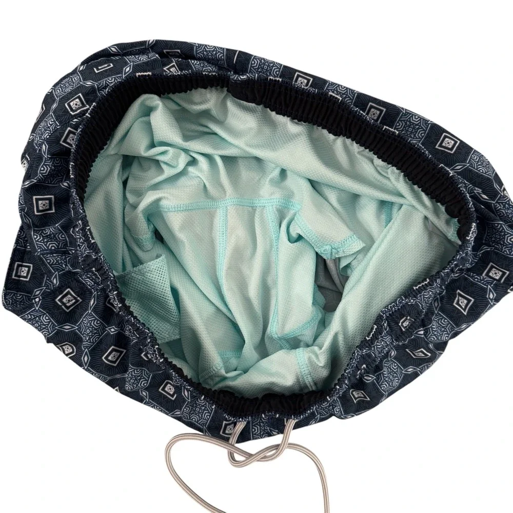 Tommy‎ Bahama Medium 6in Blue Geometric Men's Lined Swim Trunks Shorts
